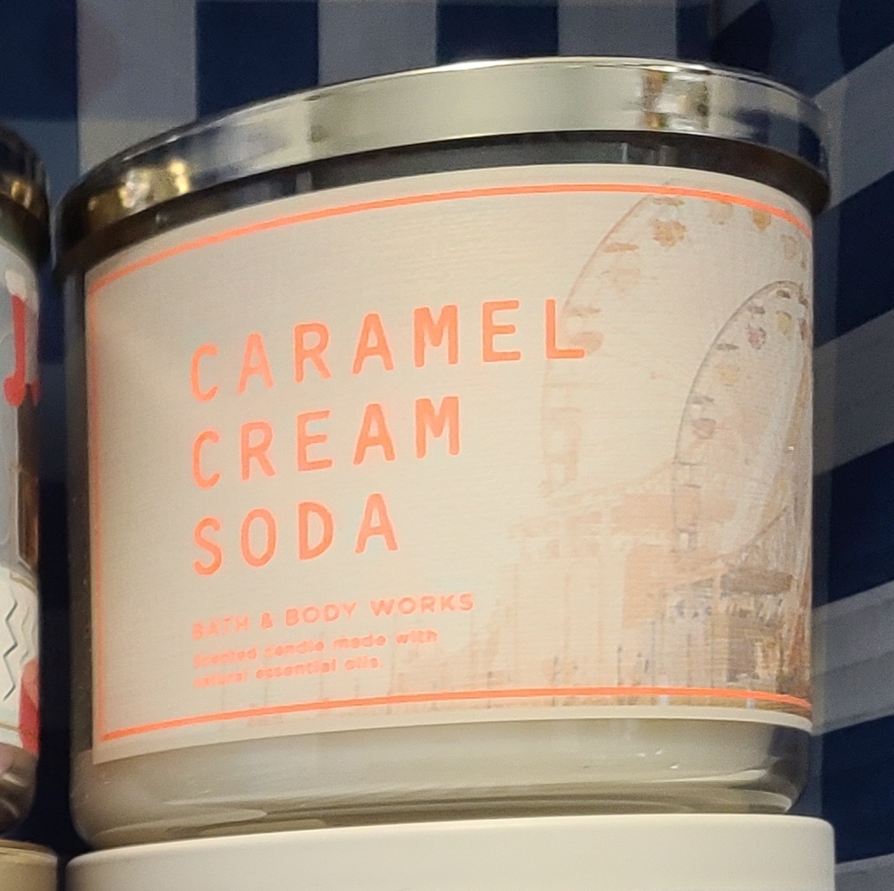 Bath and body works candle